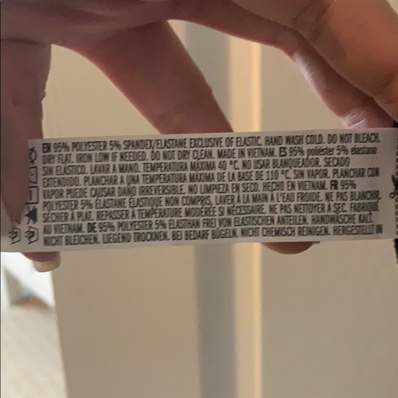 Forever 21 metallic skirt - Picture 4 of 4